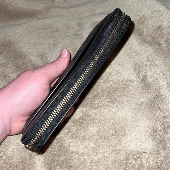 coach large wallet - Picture 10 of 11